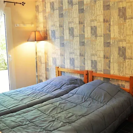 Climatise 4 Pieces Avec Jardin, A 200m De La - Le Lavandou, Cavaliere - Fr-1-251-568 Apartmán